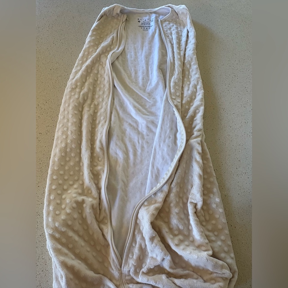Cream Minkie Fabric Sleep Sack, Size Large (24mos-3T)